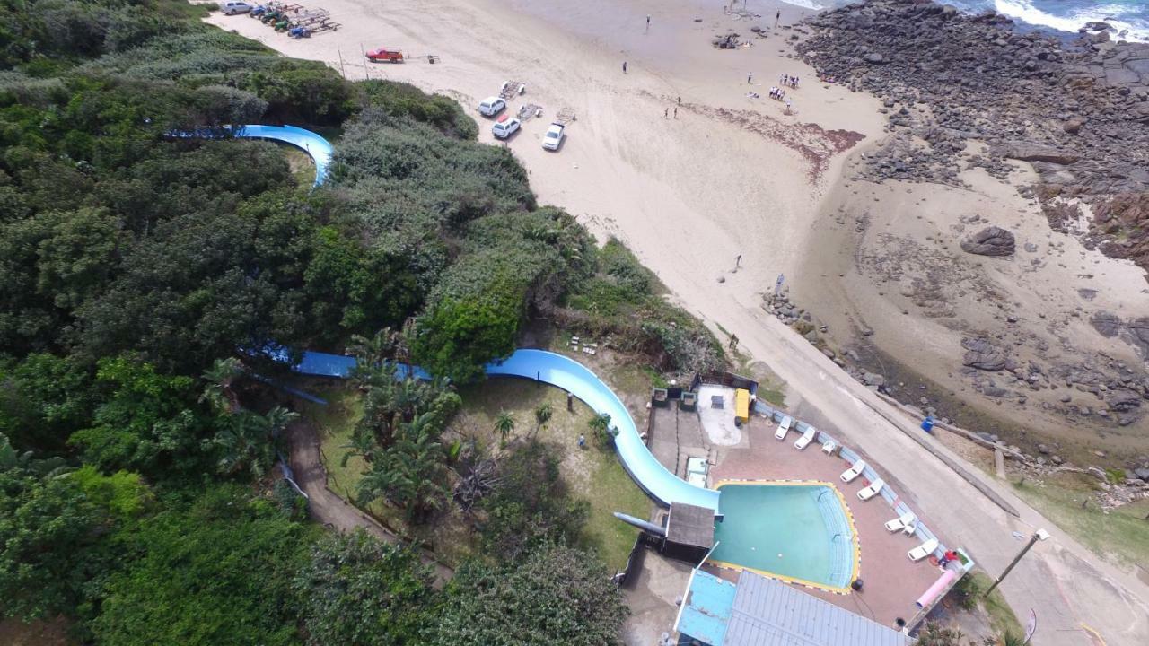 Port Edward Holiday Resort ภายนอก รูปภาพ
