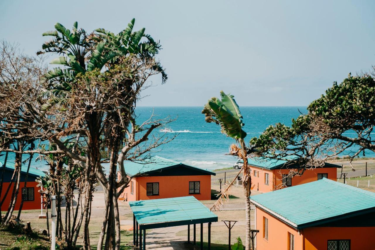 Port Edward Holiday Resort ภายนอก รูปภาพ